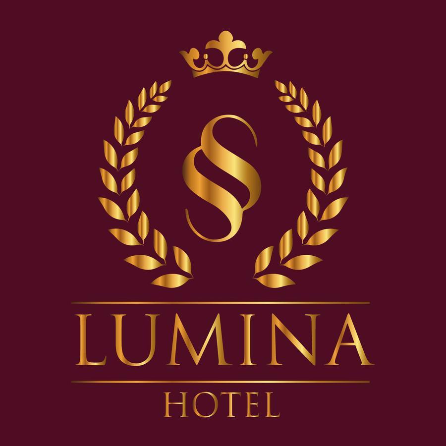 Ss Lumina Hotel Bangalore Esterno foto