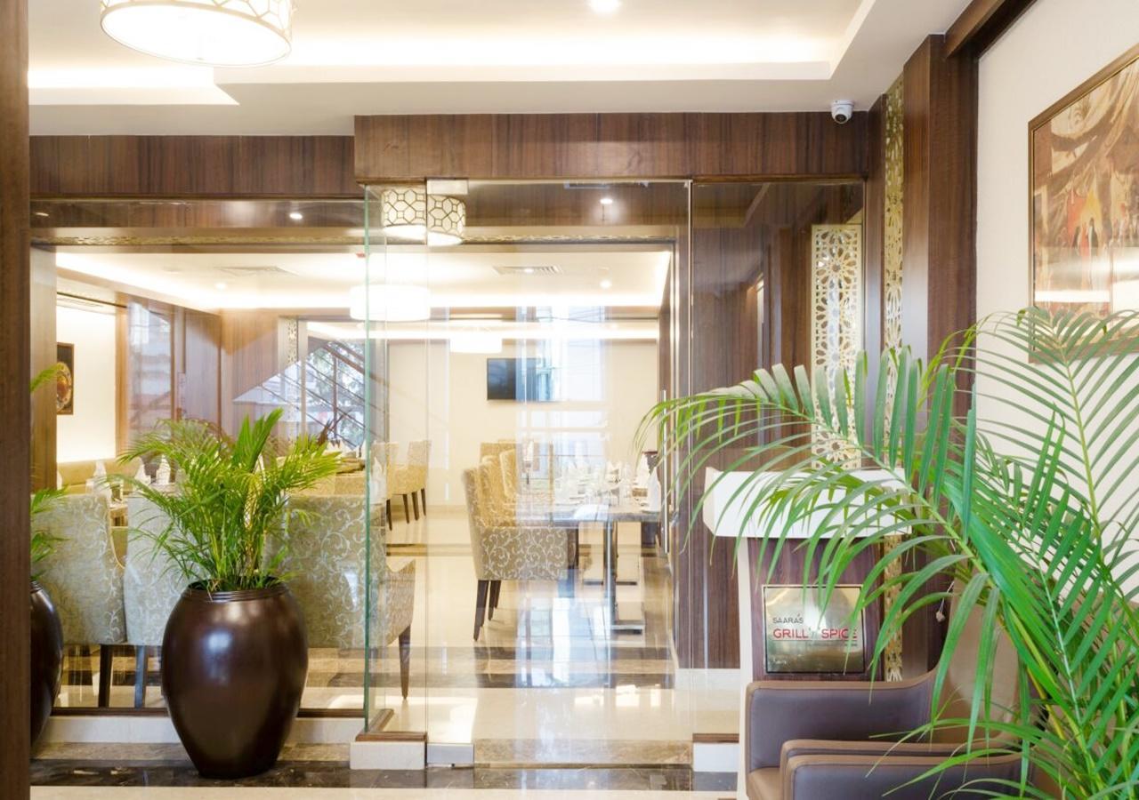 Ss Lumina Hotel Bangalore Esterno foto
